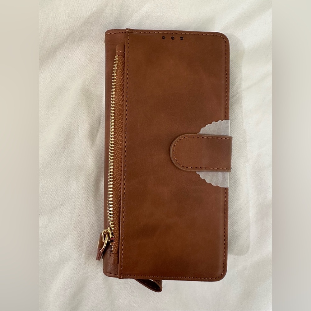 Brown Leather Zip Wallet